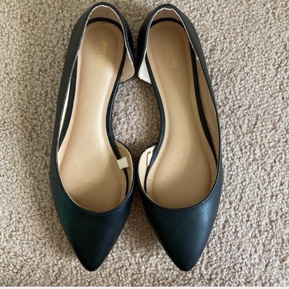 HP!🔥 Women’s Mossimo pointed-toe black flats